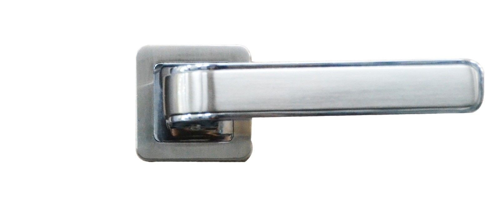 POIGNÉE DE PORTE AVEC ROSACE CONDAMNATION CHROME-SATINE DELIA