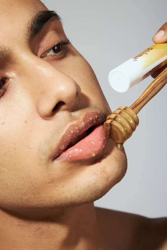 Poème – Baume À Lèvres Réparateur Miel