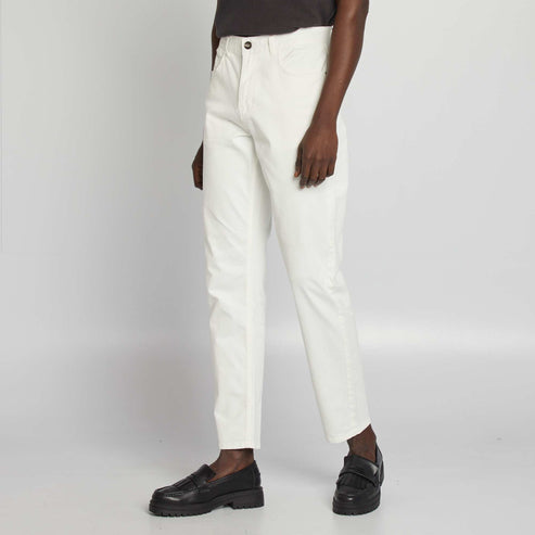 Kiabi Homme – Chino slim 5 poches – L32 BLANC