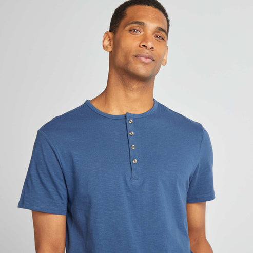 Kiabi – T-shirt en jersey avec col tunisien Marine